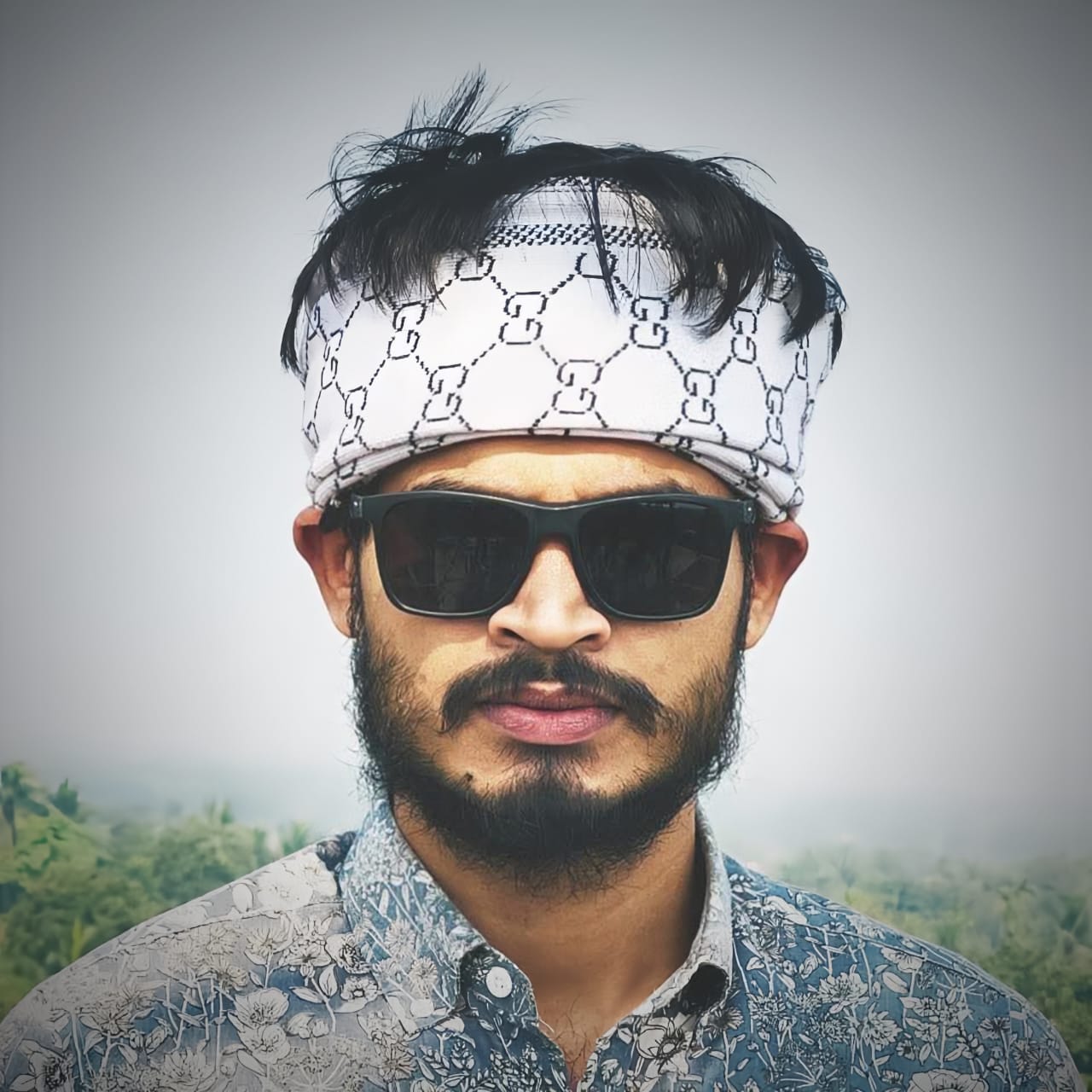 ইমন খান